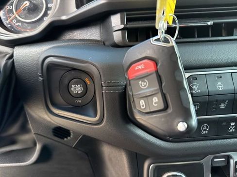 Used 2024 Jeep Wrangler Sahara image 42