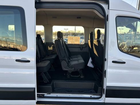 Used 2023 Ford Transit 350 XLT image 16
