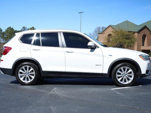 Used 2017 BMW X3 xDrive28i image 6