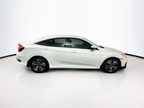 Used 2017 Honda Civic EX-L image 10