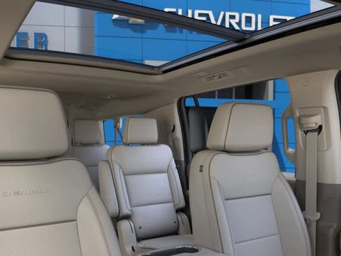 New 2026 GMC Yukon XL Denali w/ Denali Reserve Package RWD image 40