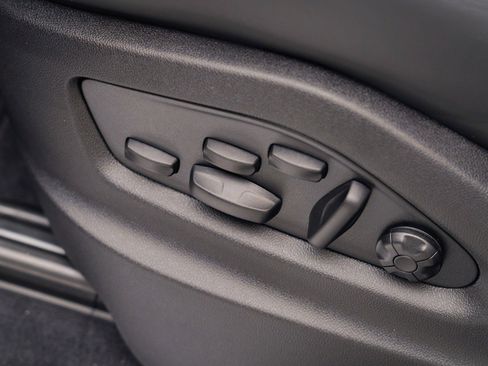 New 2026 Porsche Cayenne Coupe image 15