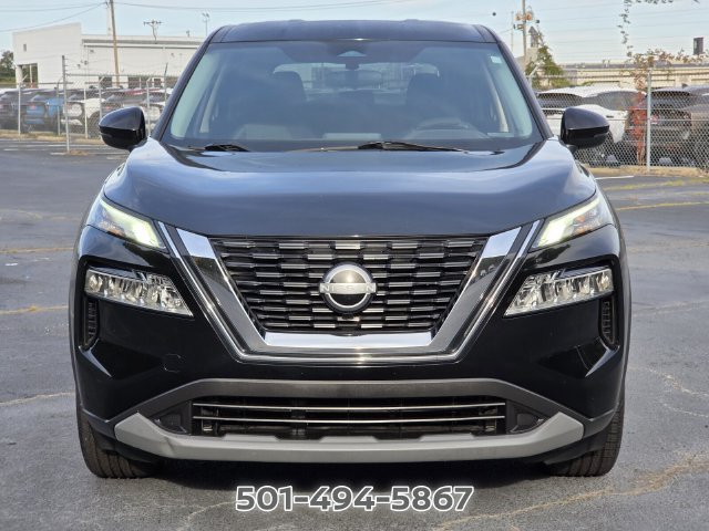 Used 2023 Nissan Rogue SV FWD image 8