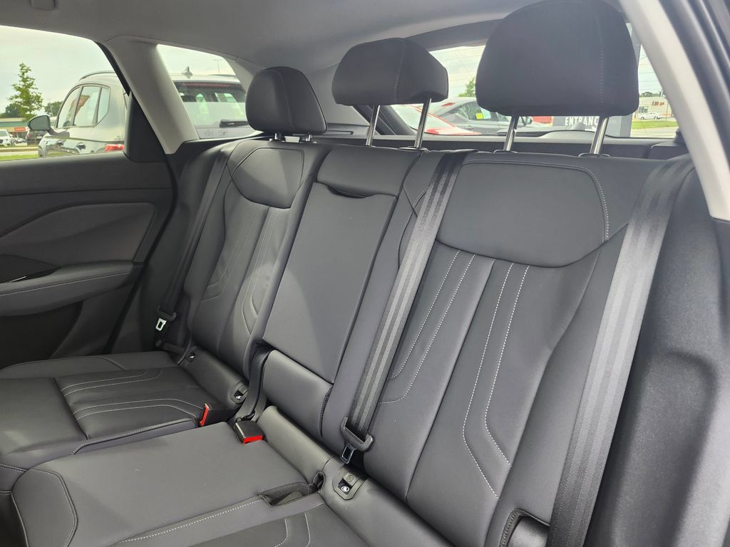 New 2026 Audi Q3 quattro 2.0T AWD/4WD image 14