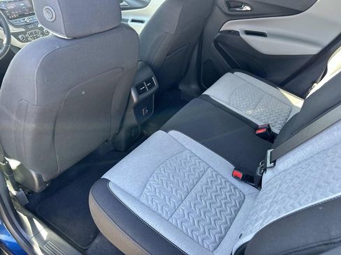 Used 2022 Chevrolet Equinox LT image 21