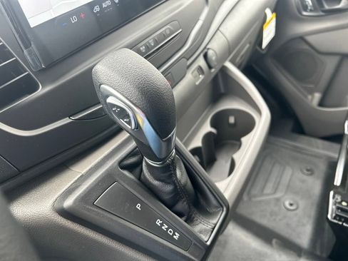 New 2025 Ford Transit 250 148 Medium Roof w/ Load Area Protection Package image 31