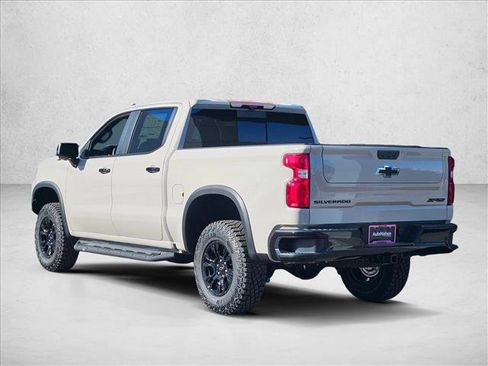 New 2026 Chevrolet Silverado 1500 ZR2 AWD/4WD image 9