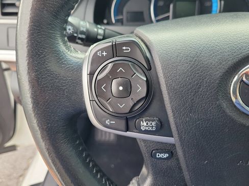 Used 2014 Toyota Camry SE w/ Moonroof Package FWD image 20