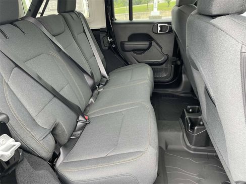 New 2025 Jeep Wrangler Sport S image 31