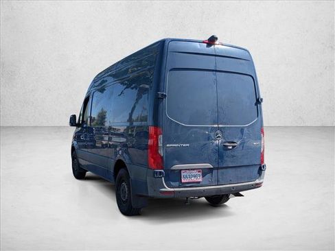 Used 2021 Mercedes-Benz Sprinter 1500 image 7