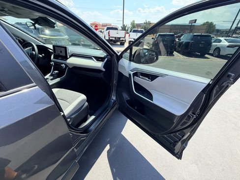 Used 2025 Toyota RAV4 XLE w/ Weather Package AWD/4WD image 26