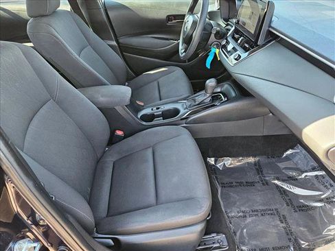 Used 2024 Toyota Corolla LE FWD image 25