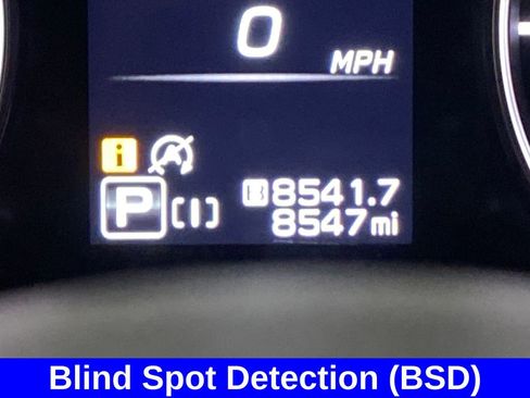 Certified 2025 Subaru Crosstrek 2.0i Premium AWD/4WD image 24