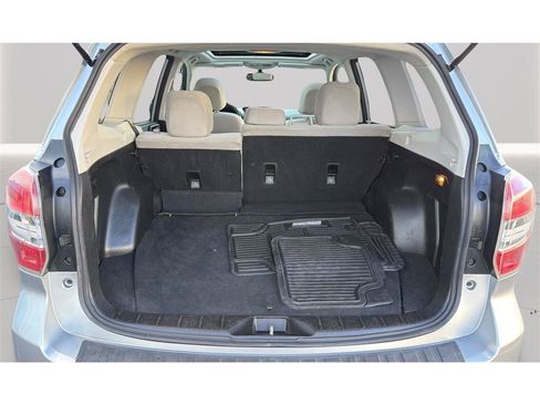 Used 2014 Subaru Forester 2.5i Premium w/ Popular Package #2 AWD/4WD image 29