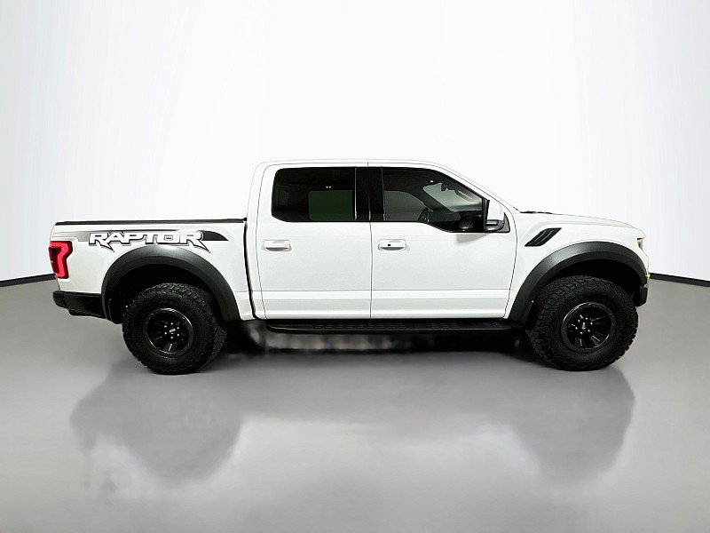 Used 2017 Ford F150 Raptor w/ Equipment Group 802A Luxury AWD/4WD image 8