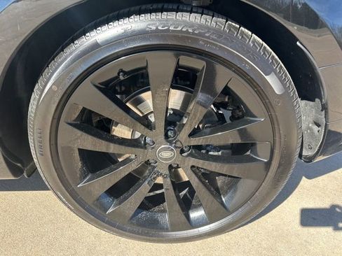 Used 2025 Land Rover Range Rover Sport Dynamic SE image 11