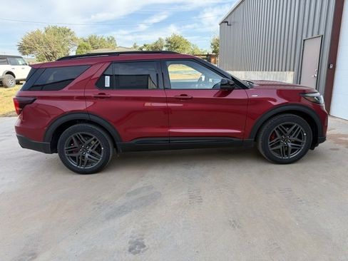 New 2025 Ford Explorer ST-Line w/ Premium Package image 9