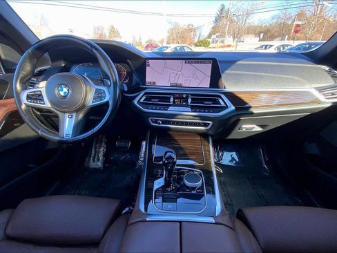 Used 2023 BMW X5 xDrive40i w/ M Sport Package image 15