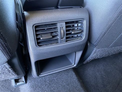 Certified 2023 Nissan Rogue S image 14