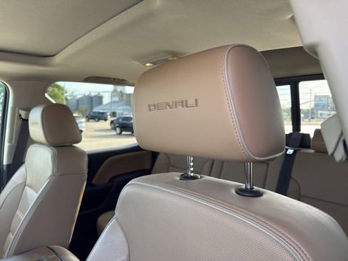 Used 2017 GMC Sierra 1500 Denali w/ Denali Ultimate Package image 28