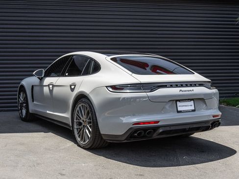 Certified 2023 Porsche Panamera 4 AWD/4WD image 3
