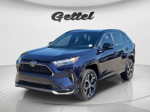 Certified 2025 Toyota RAV4 XSE w/ Weather Package AWD/4WD image 1
