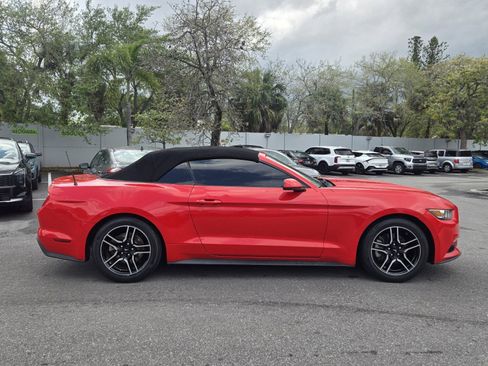 Used 2017 Ford Mustang Premium image 8