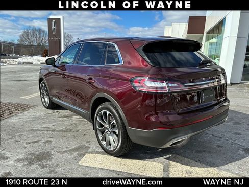 Certified 2023 Lincoln Nautilus Reserve AWD/4WD image 4