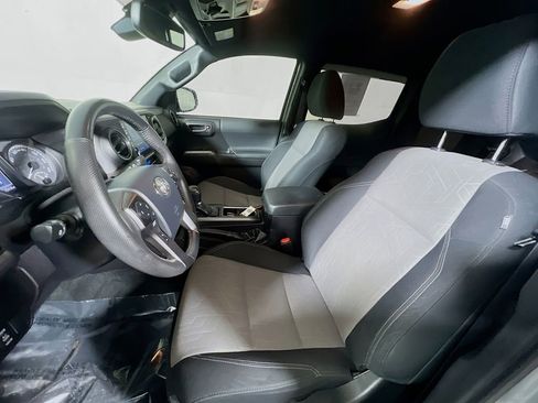 Certified 2023 Toyota Tacoma TRD Off-Road w/ Advanced Technology Package image 19