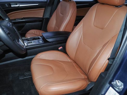 Used 2019 Ford Fusion Energi Titanium image 26