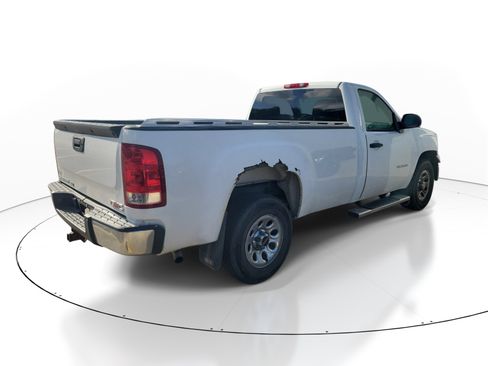 Used 2010 GMC Sierra 1500 W/T w/ Work Truck Preferred Package RWD image 6