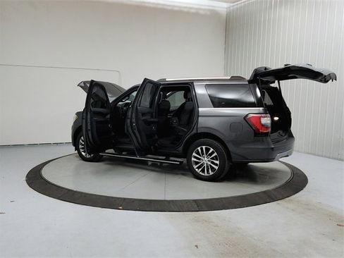 Used 2018 Ford Expedition Limited image 13