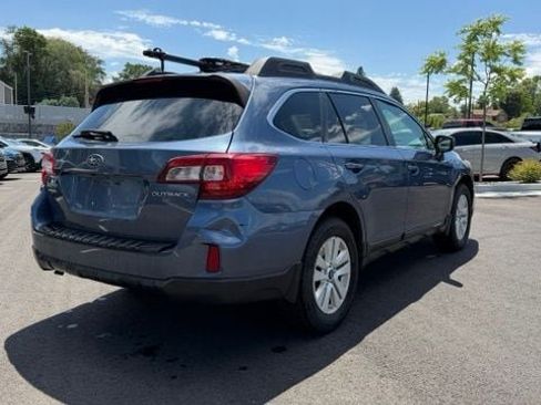 Used 2015 Subaru Outback 2.5i Premium AWD/4WD image 4