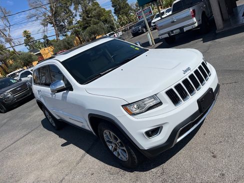 Used 2014 Jeep Grand Cherokee Limited w/ Luxury Group II RWD image 50