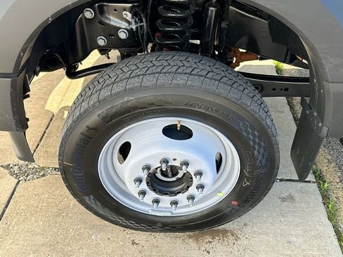 New 2026 Ford F550 4x4 SuperCab Super Duty image 6