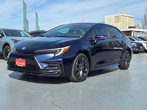 Used 2024 Toyota Corolla SE FWD image 7