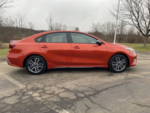 Certified 2024 Kia Forte GT-Line image 2