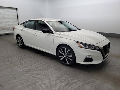 Used 2022 Nissan Altima 2.5 SR image 13