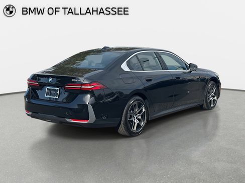 New 2026 BMW 530i w/ Premium Package image 5