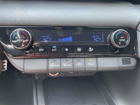 New 2025 Hyundai Elantra Sport image 26