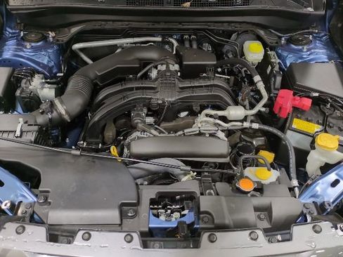 Certified 2025 Subaru Forester Premium image 7