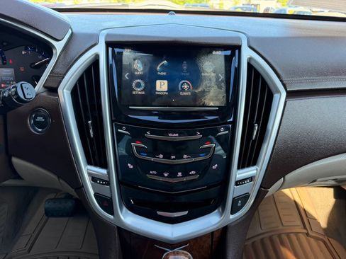 Used 2014 Cadillac SRX Luxury w/ Driver Awareness Package AWD/4WD image 21