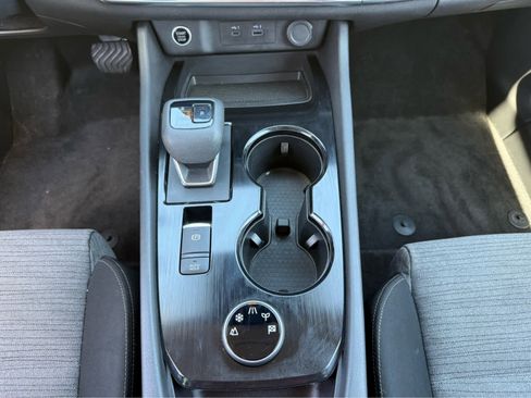 Used 2023 Nissan Rogue SV AWD/4WD image 26