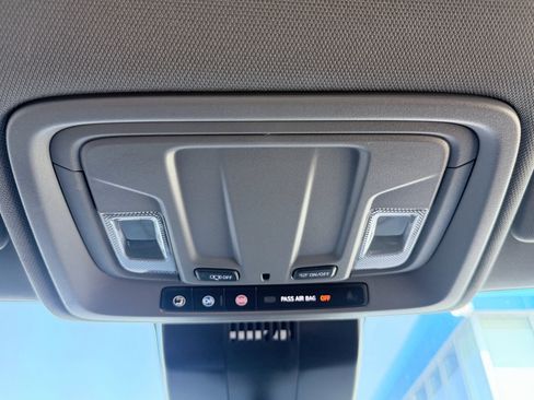 Used 2023 GMC Sierra 1500 Elevation RWD image 16