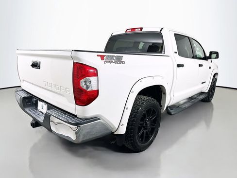 Used 2018 Toyota Tundra SR5 w/ SR5 Upgrade Package RWD image 5