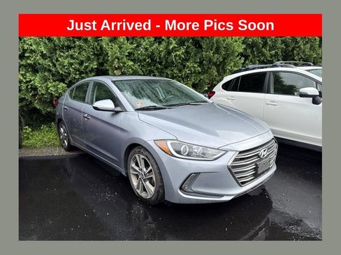 Used 2017 Hyundai Elantra Limited w/ Limited Tech Package 04 FWD image 1