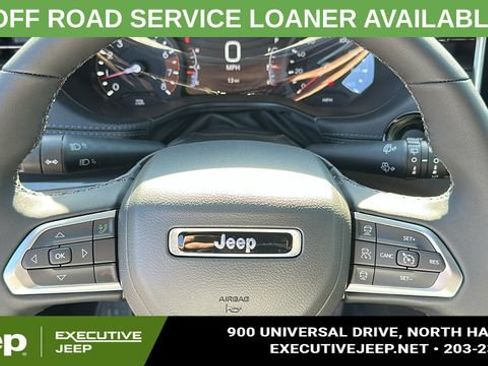 Used 2025 Jeep Compass Limited w/ Sun & Sound Group AWD/4WD image 11