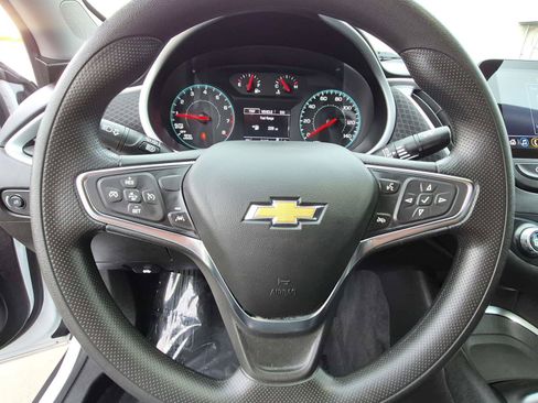 Used 2024 Chevrolet Malibu LT FWD image 22