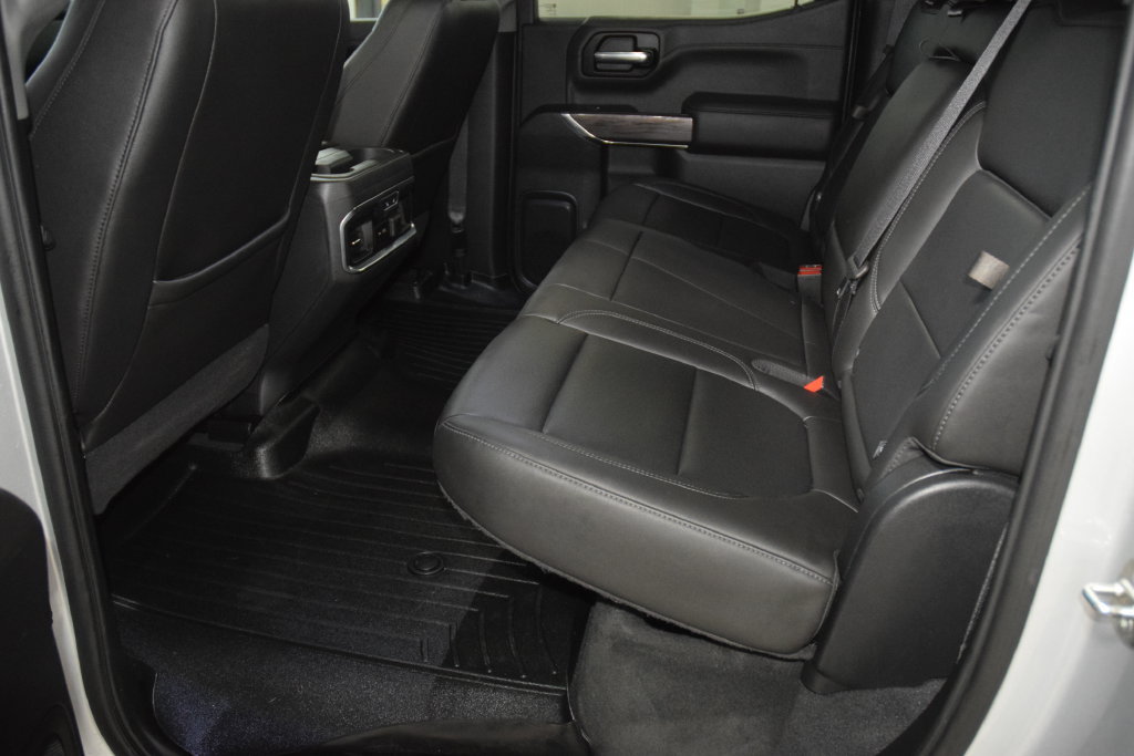 Used 2020 Chevrolet Silverado 1500 LTZ w/ LTZ Premium Package AWD/4WD image 46