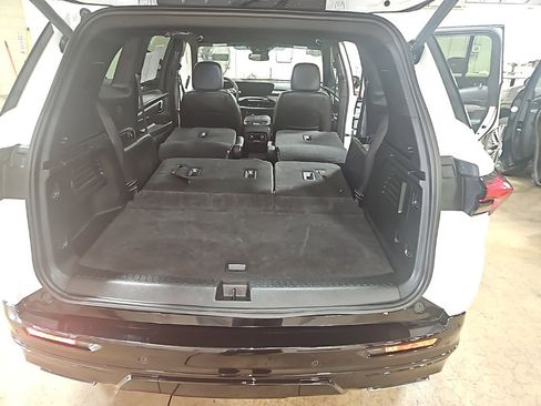 Certified 2025 Buick Enclave Sport Touring image 26